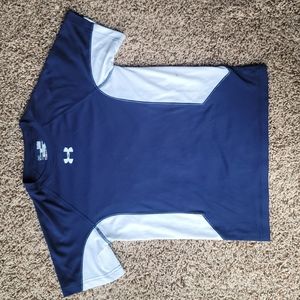 Like NEW Under Armour youth Navy Blue heatgear top